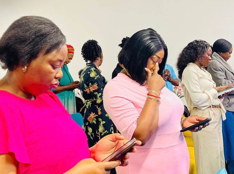 568494683 10242714761875263 2492152957007707515 N