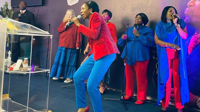 573631289 10242842118379096 8407141077911395368 N